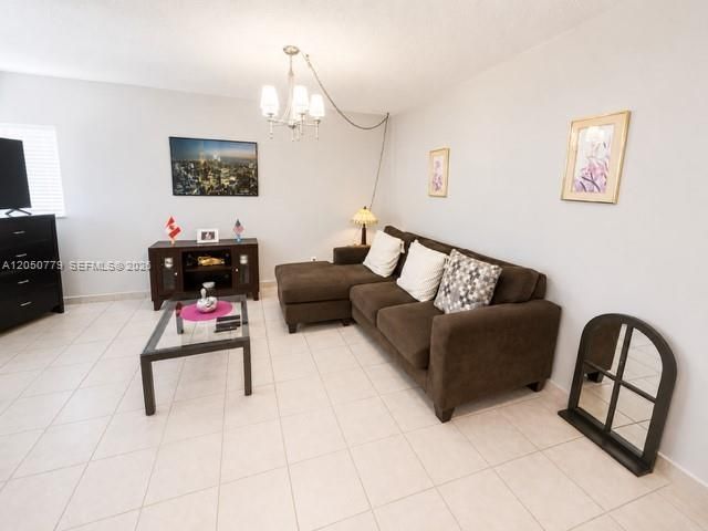 2145 Pierce St , Unit 416, Hollywood, FL 33020 Photo