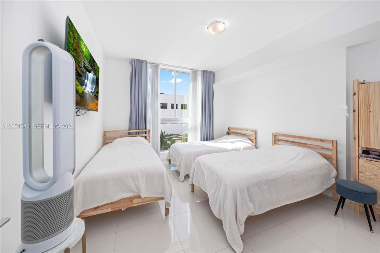 7751 NW 107th Ave , Unit 422, Doral, FL 33178 Photo