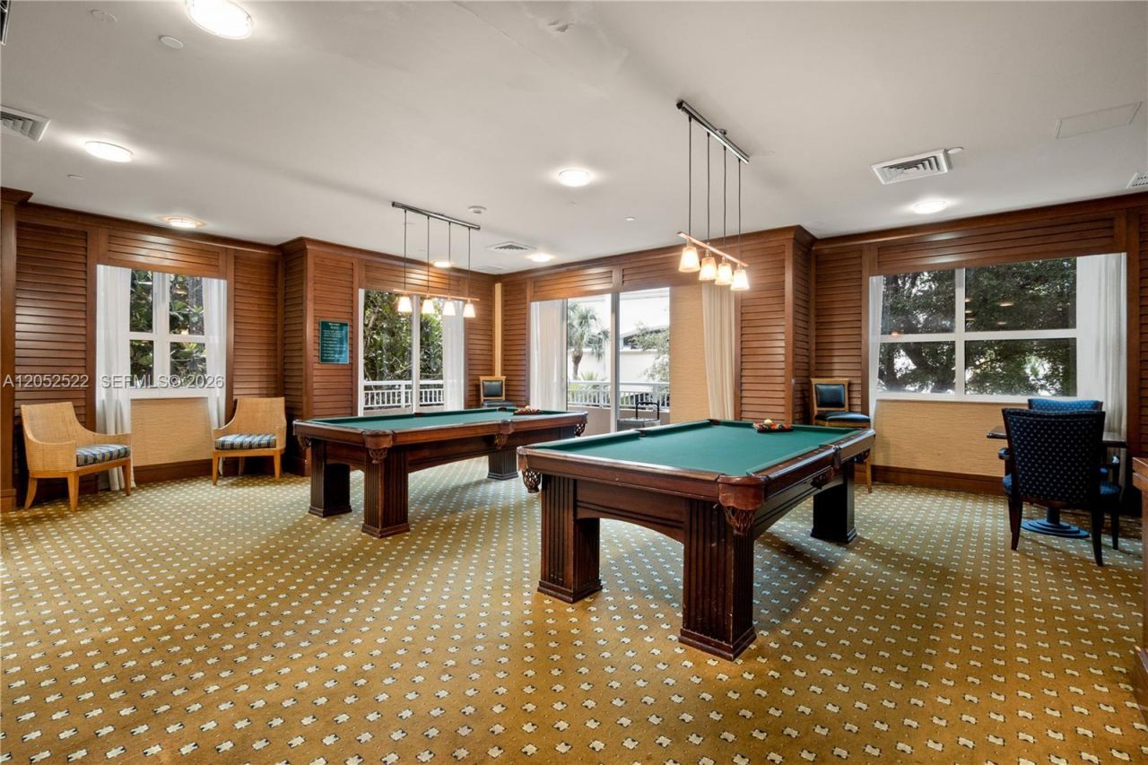 19501 W Country Club Dr, Unit 1615, Aventura, FL 33180 Photo