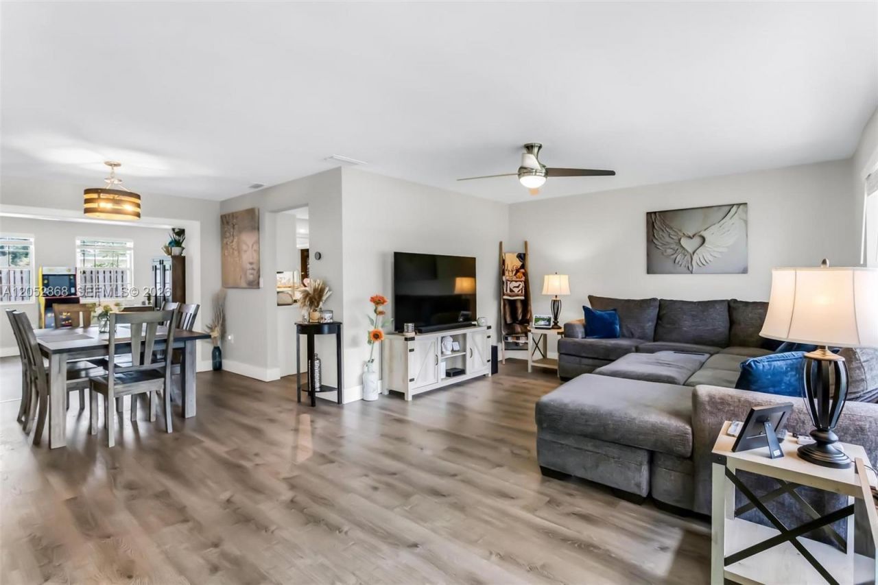 7400 NW 23rd St , Sunrise, FL 33313 Photo