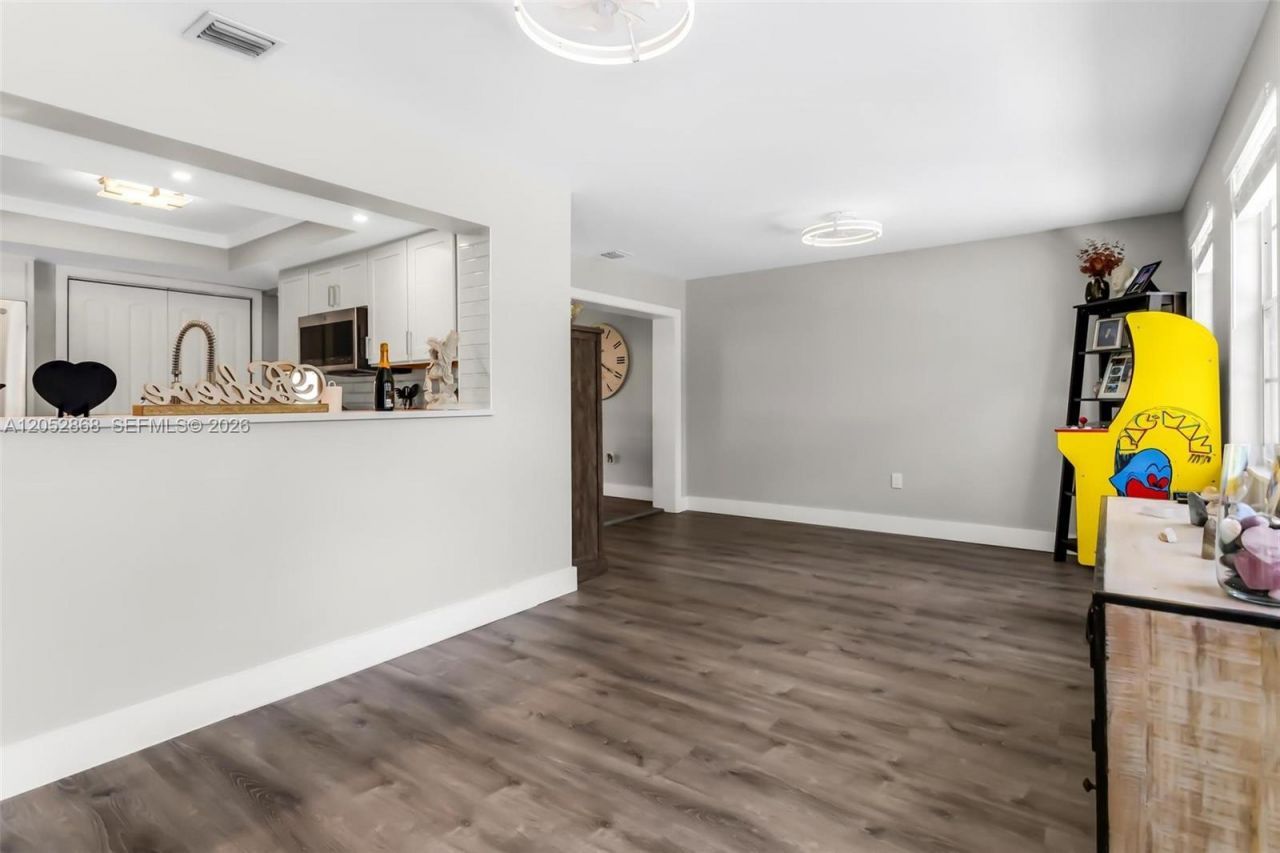 7400 NW 23rd St , Sunrise, FL 33313 Photo