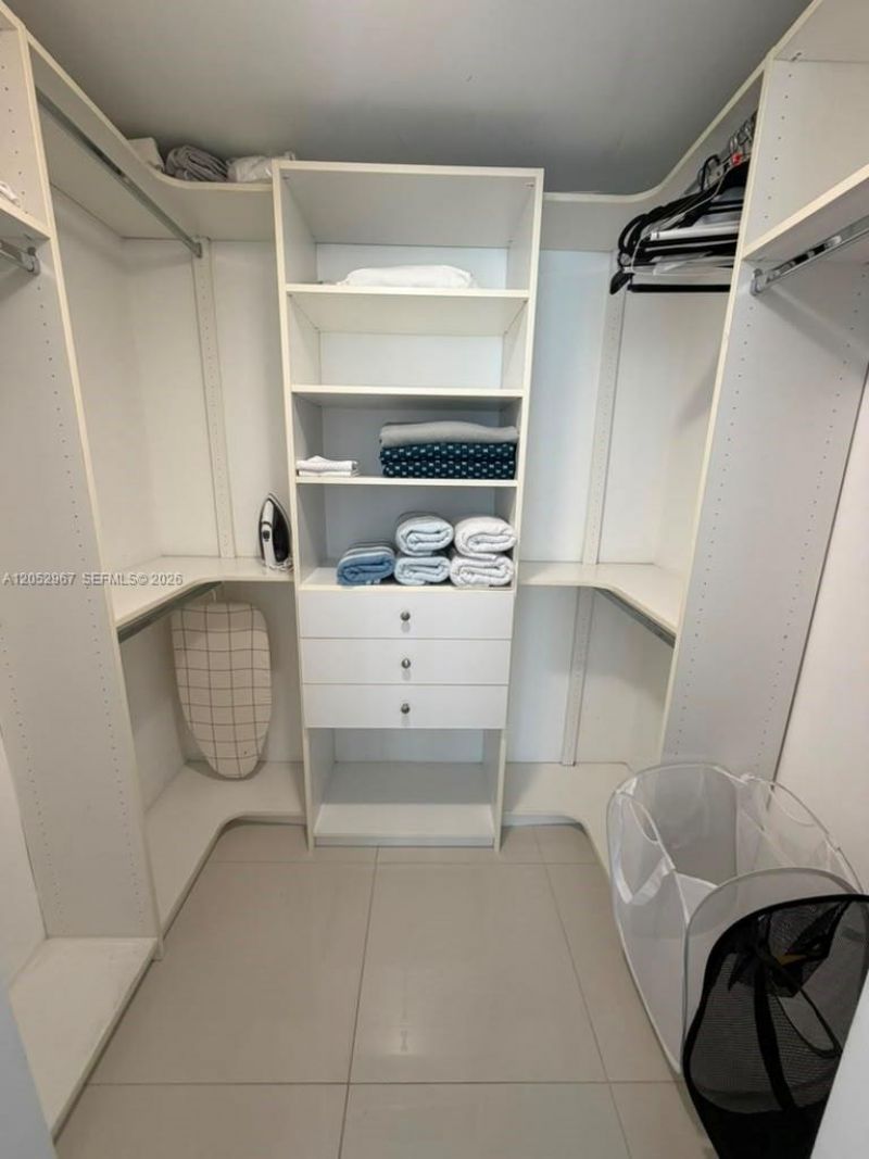 31 SE 6th St, Unit 2604, Miami, FL 33131 Photo