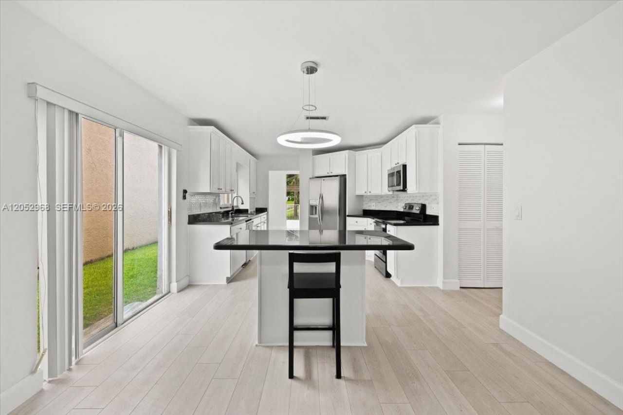 7685 NW 62nd Way , Parkland, FL 33067 Photo