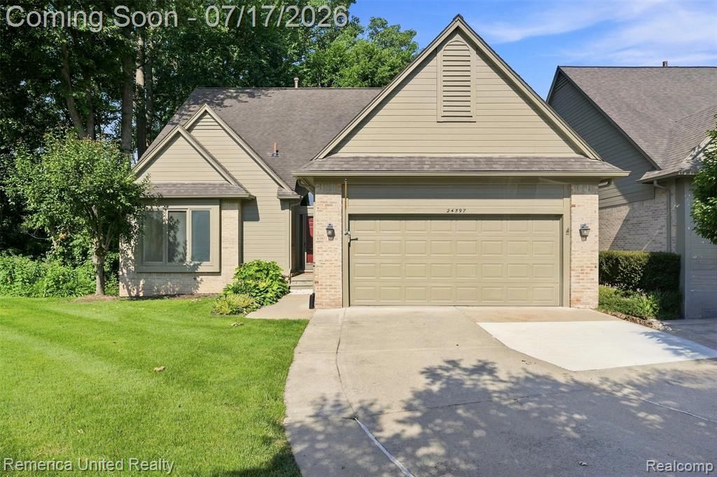 24597 Edgewood Drive , Novi, MI 48374 Main Photo