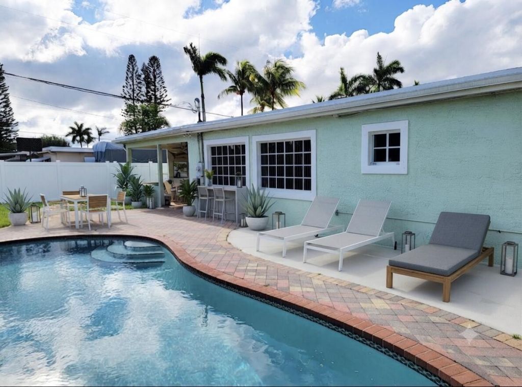 3464 Tyringham Drive, West Palm Beach, FL 33406 Photo