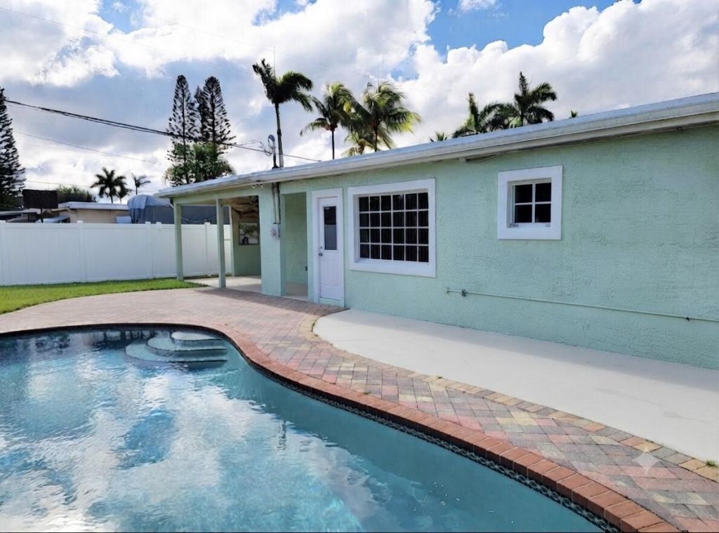 3464 Tyringham Drive, West Palm Beach, FL 33406 Photo