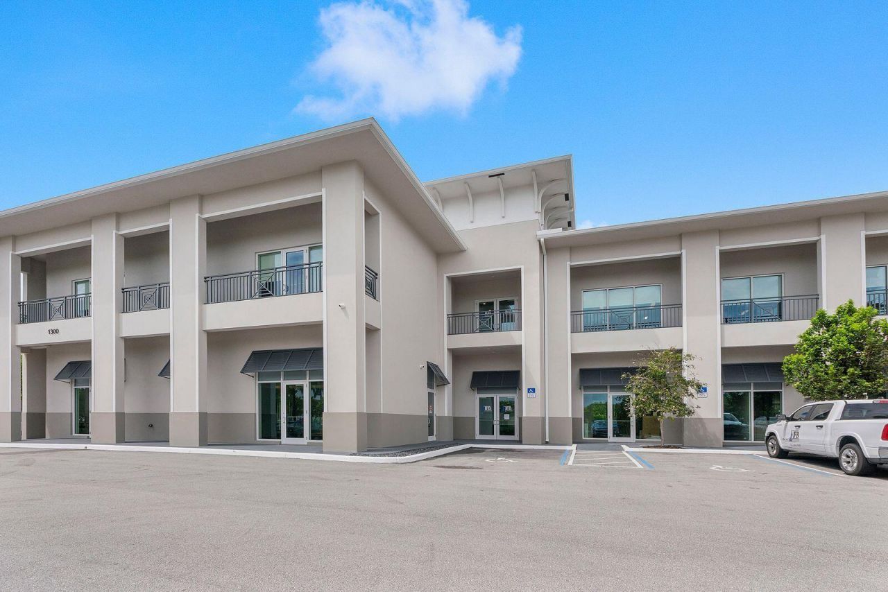 1300 S Dixie Highway, Unit 100, Lantana, FL 33462 Photo