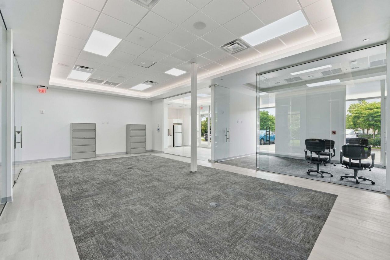 1300 S Dixie Highway, Unit 100, Lantana, FL 33462 Photo