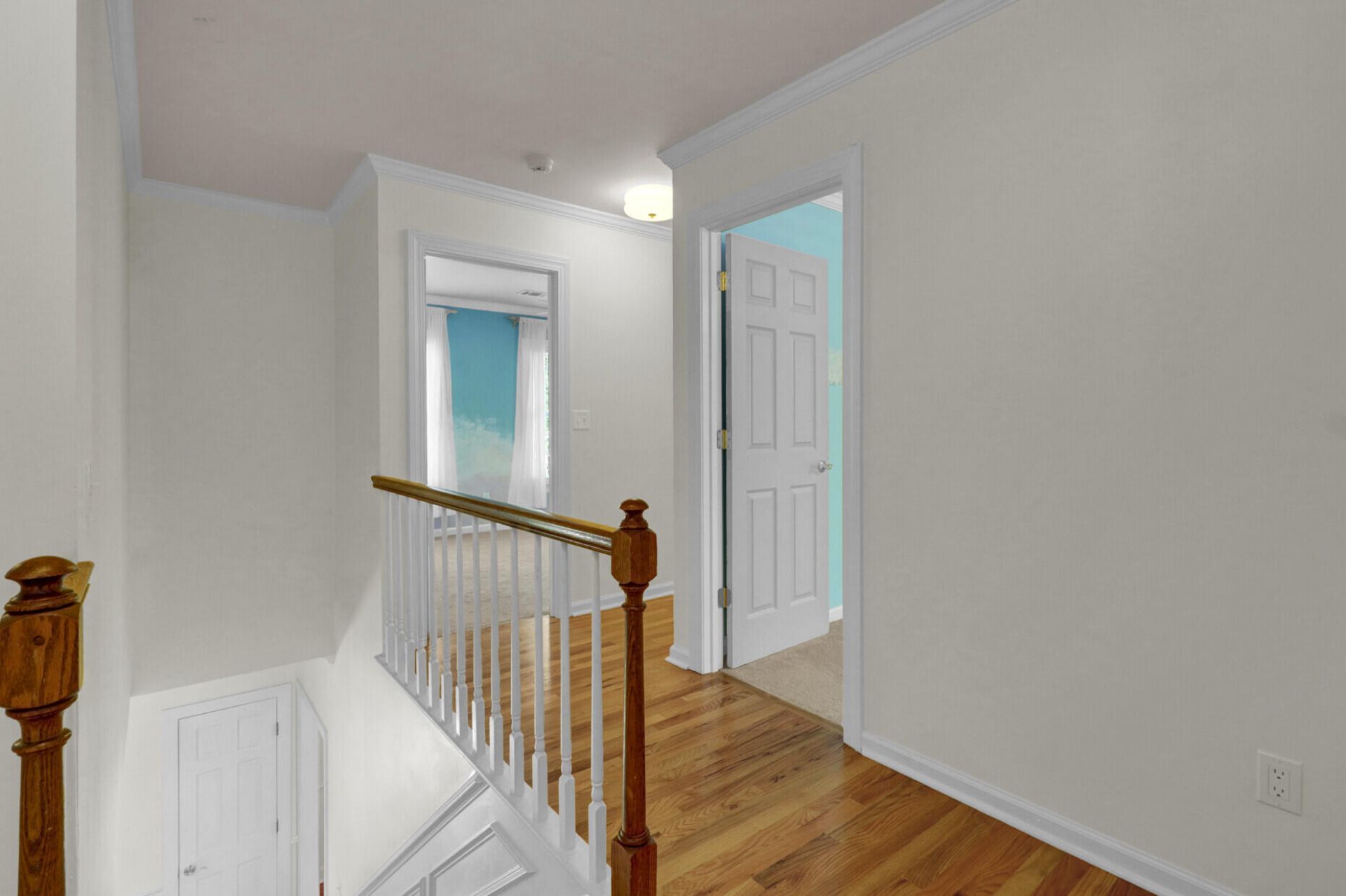312 E Shepard Lane Photo 27