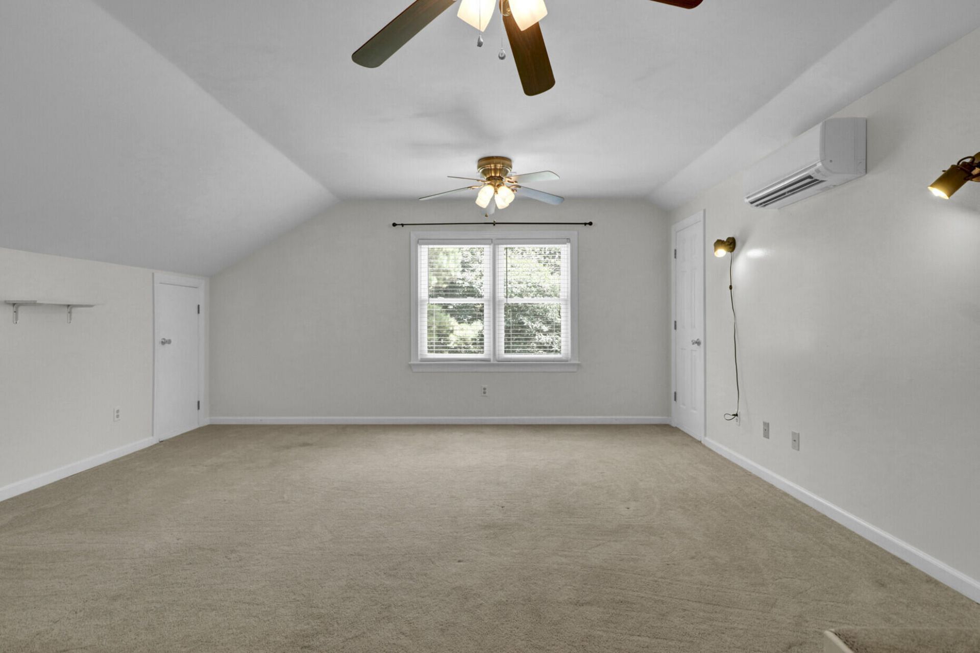 312 E Shepard Lane Photo 40