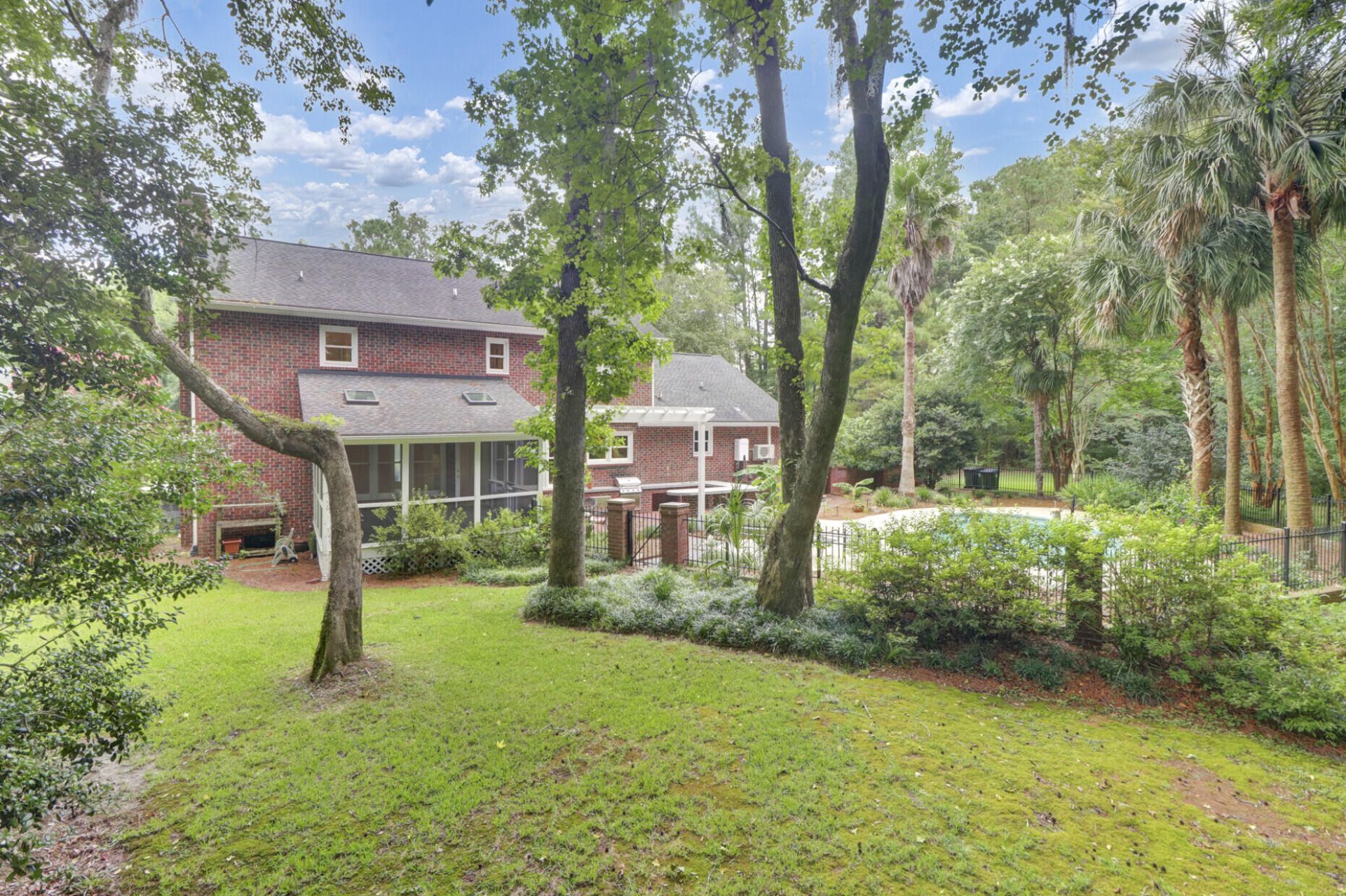 312 E Shepard Lane Photo 56