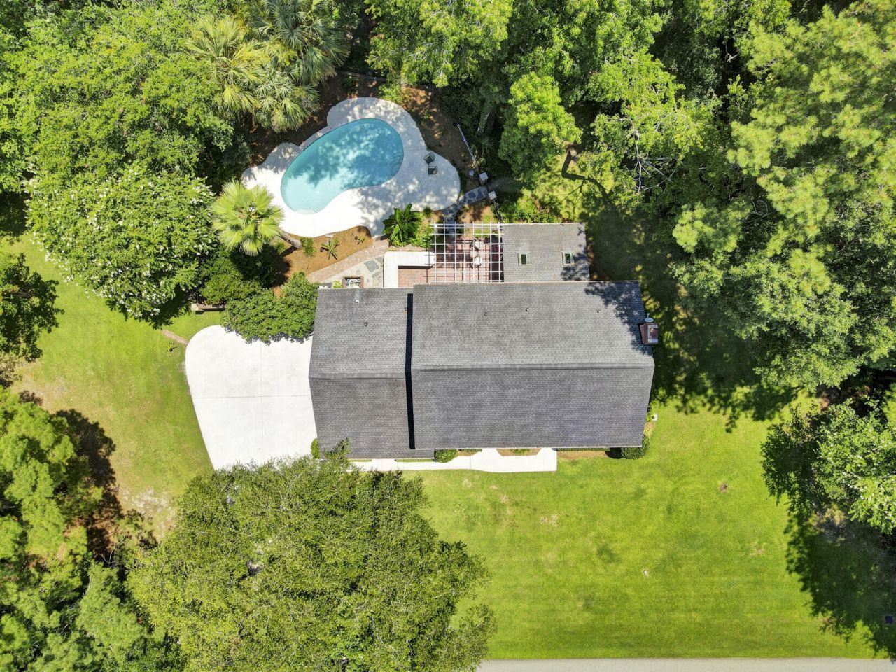 312 E Shepard Lane Photo 64