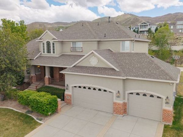 598 E HOLLOW CREEK RD, Draper, UT 84020