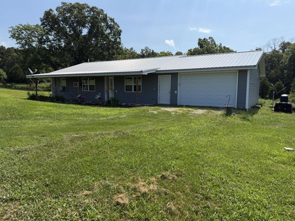 5481 County Road 5490 , Willow Springs, MO 65793