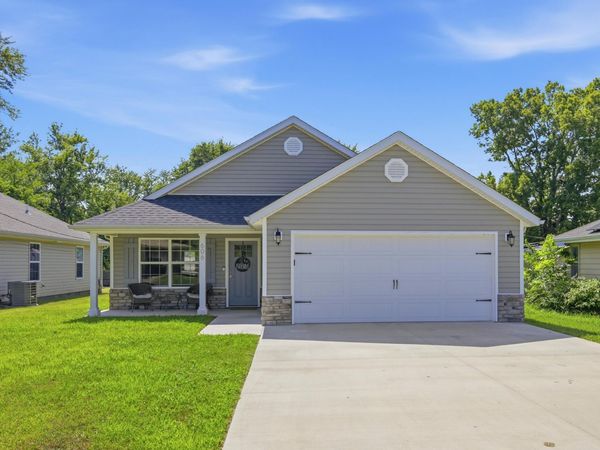 606 Webb Street , Duenweg, MO 64841