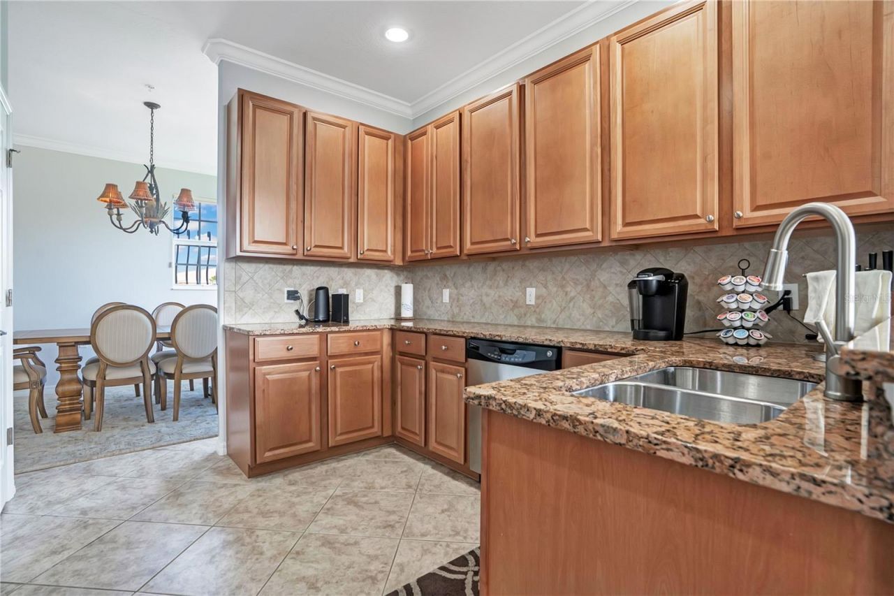 415 Winding Brook Lane, Unit 102, Bradenton, FL 34212 Photo