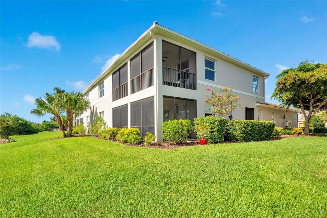 415 Winding Brook Lane, Unit 102, Bradenton, FL 34212 Photo