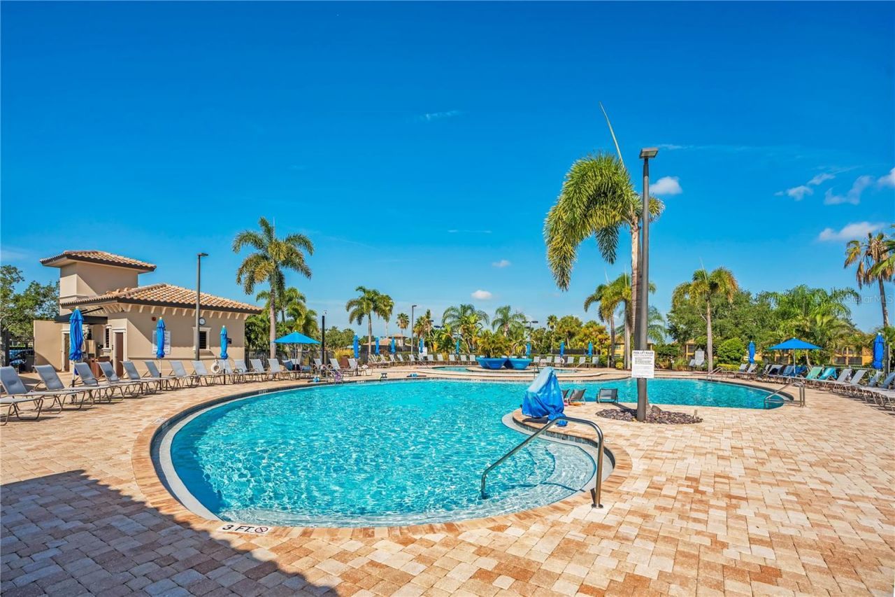 415 Winding Brook Lane, Unit 102, Bradenton, FL 34212 Photo