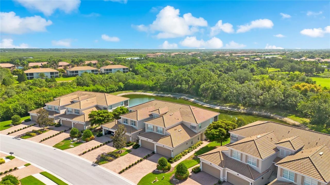 415 Winding Brook Lane, Unit 102, Bradenton, FL 34212 Photo