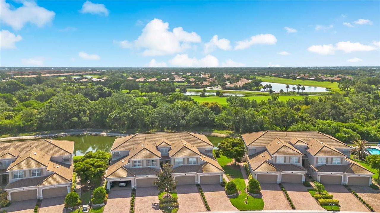 415 Winding Brook Lane, Unit 102, Bradenton, FL 34212 Photo