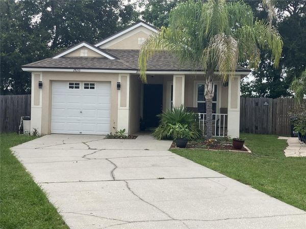 28511 SEASHELL COURT , WESLEY CHAPEL, FL 33545