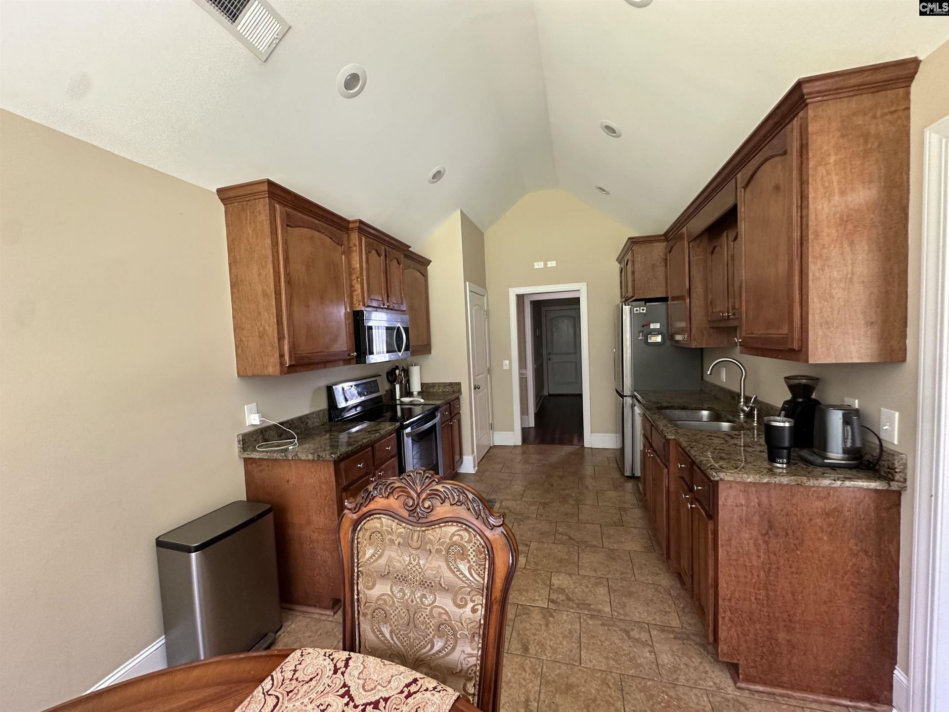 2640 Stirrup Lane Photo 10