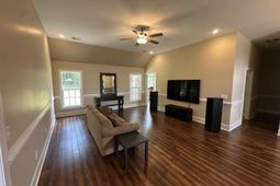 2640 Stirrup Lane photo 4