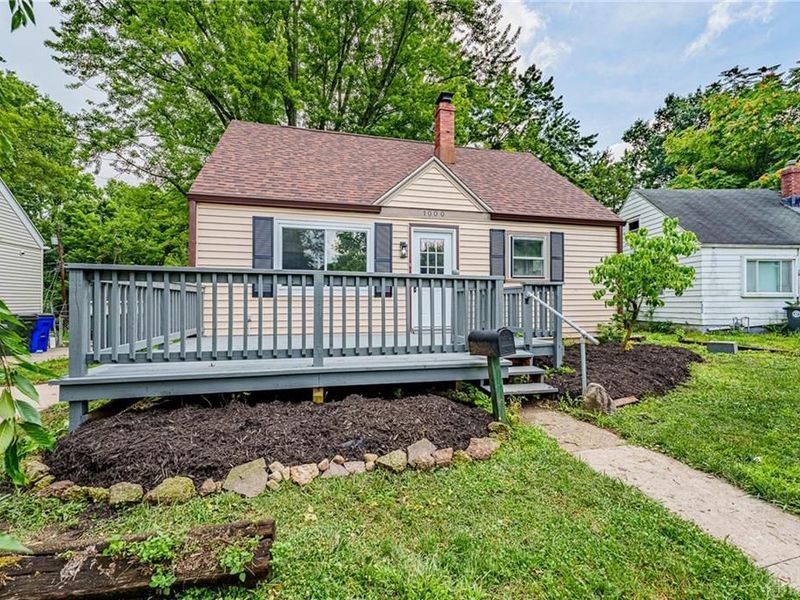 1000 Cosler Drive, Dayton, OH 45403 Photo 2