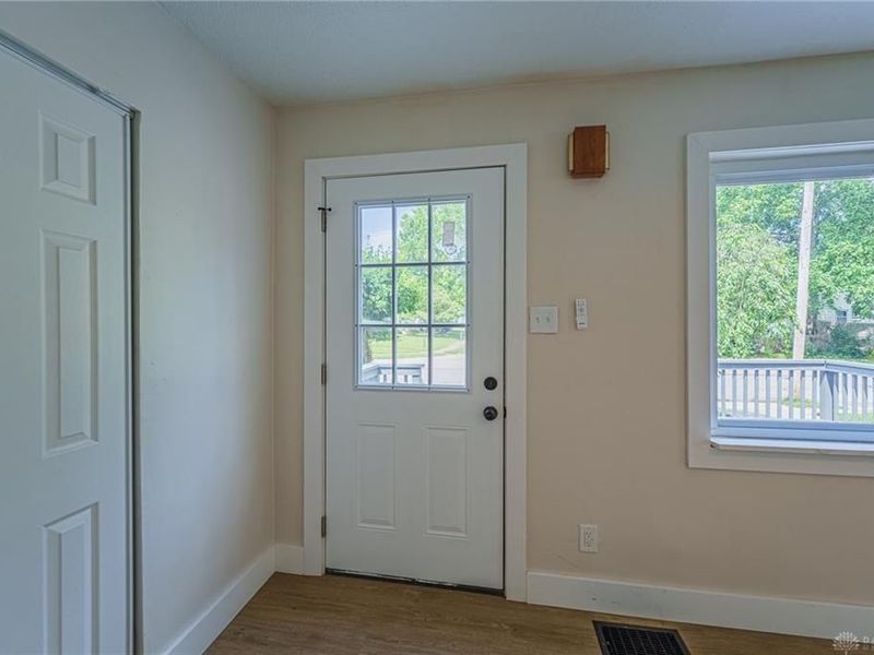1000 Cosler Drive, Dayton, OH 45403 Photo 6