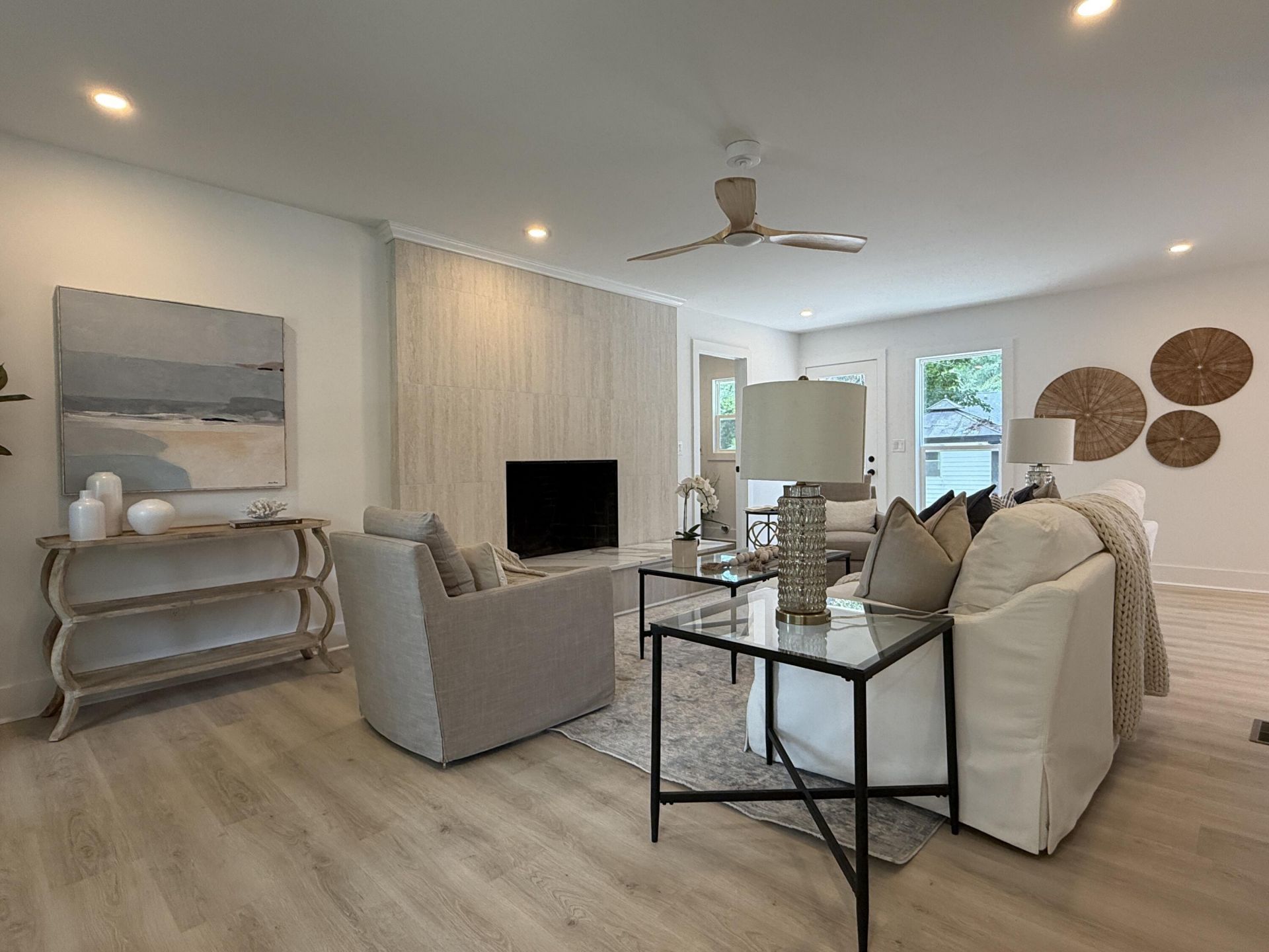 10 Lavington Road Photo 16