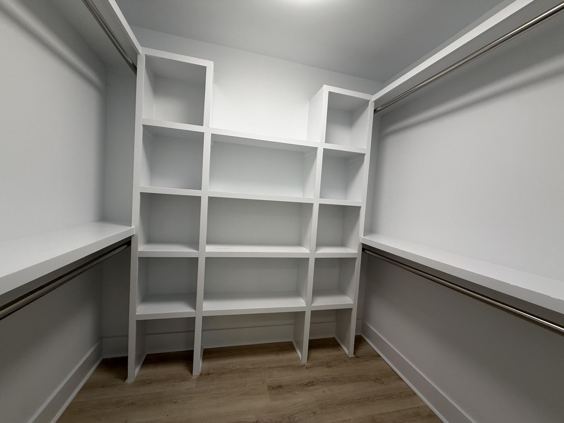 10 Lavington Road Photo 23