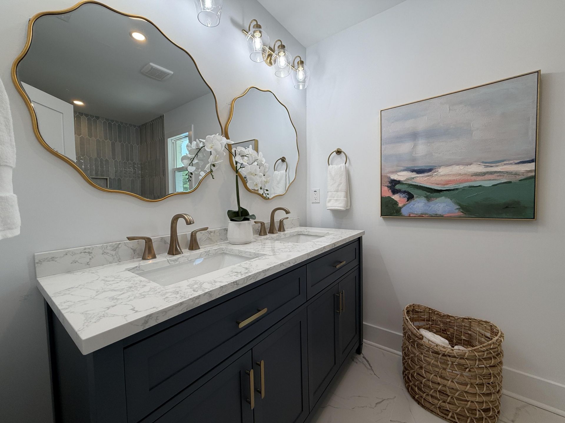 10 Lavington Road Photo 24
