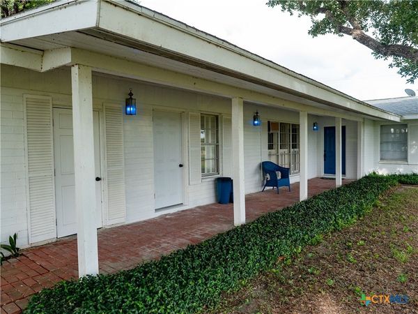 175 Fm 136 , Woodsboro, TX 78393