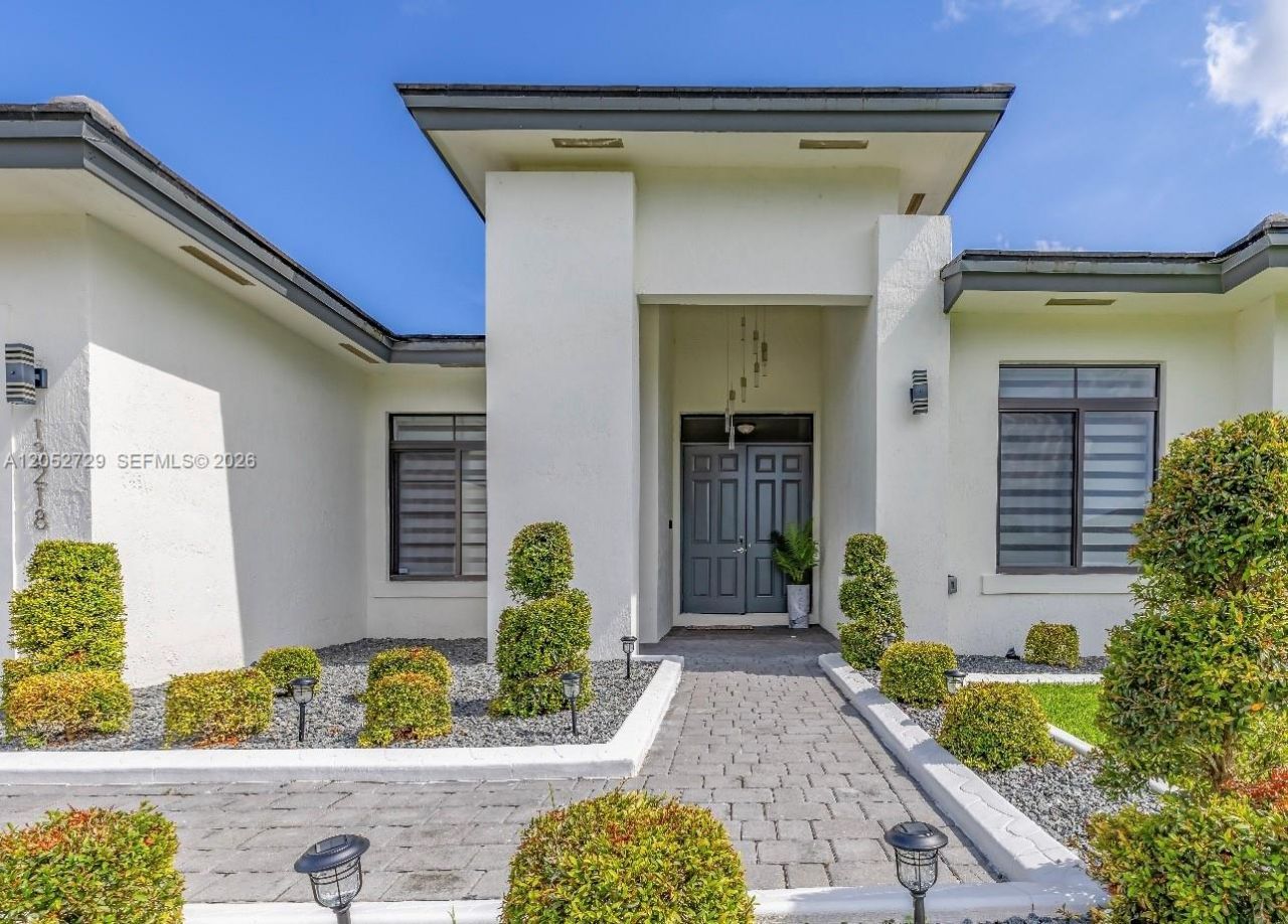 13218 SW 230th St , Miami, FL 33170 Photo