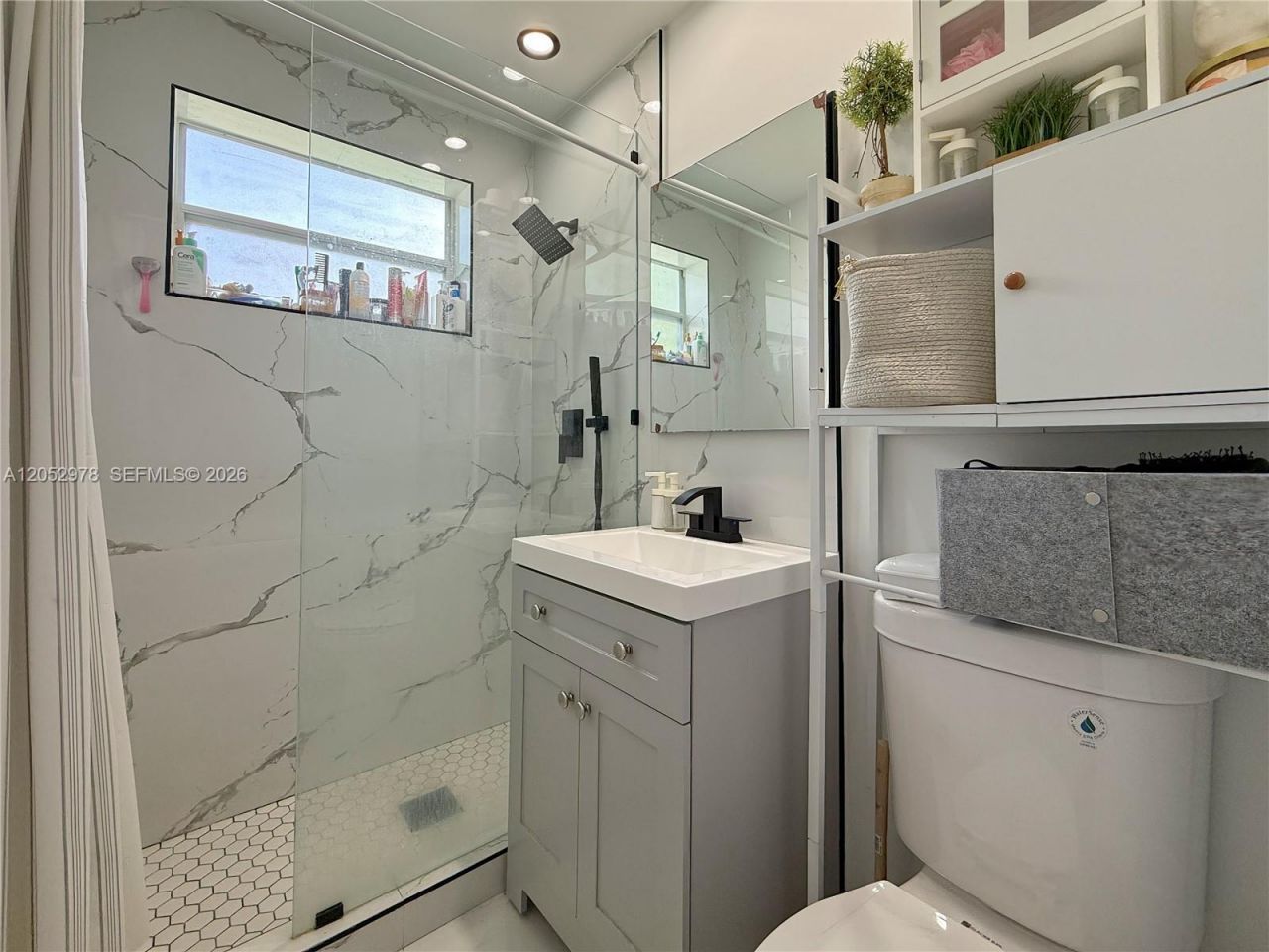 3123 SW 25th Ter , Unit FRONT, Miami, FL 33133 Photo