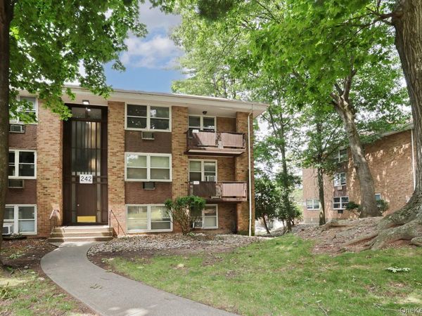 242 Kearsing Parkway , Unit F, Monsey, NY 10952