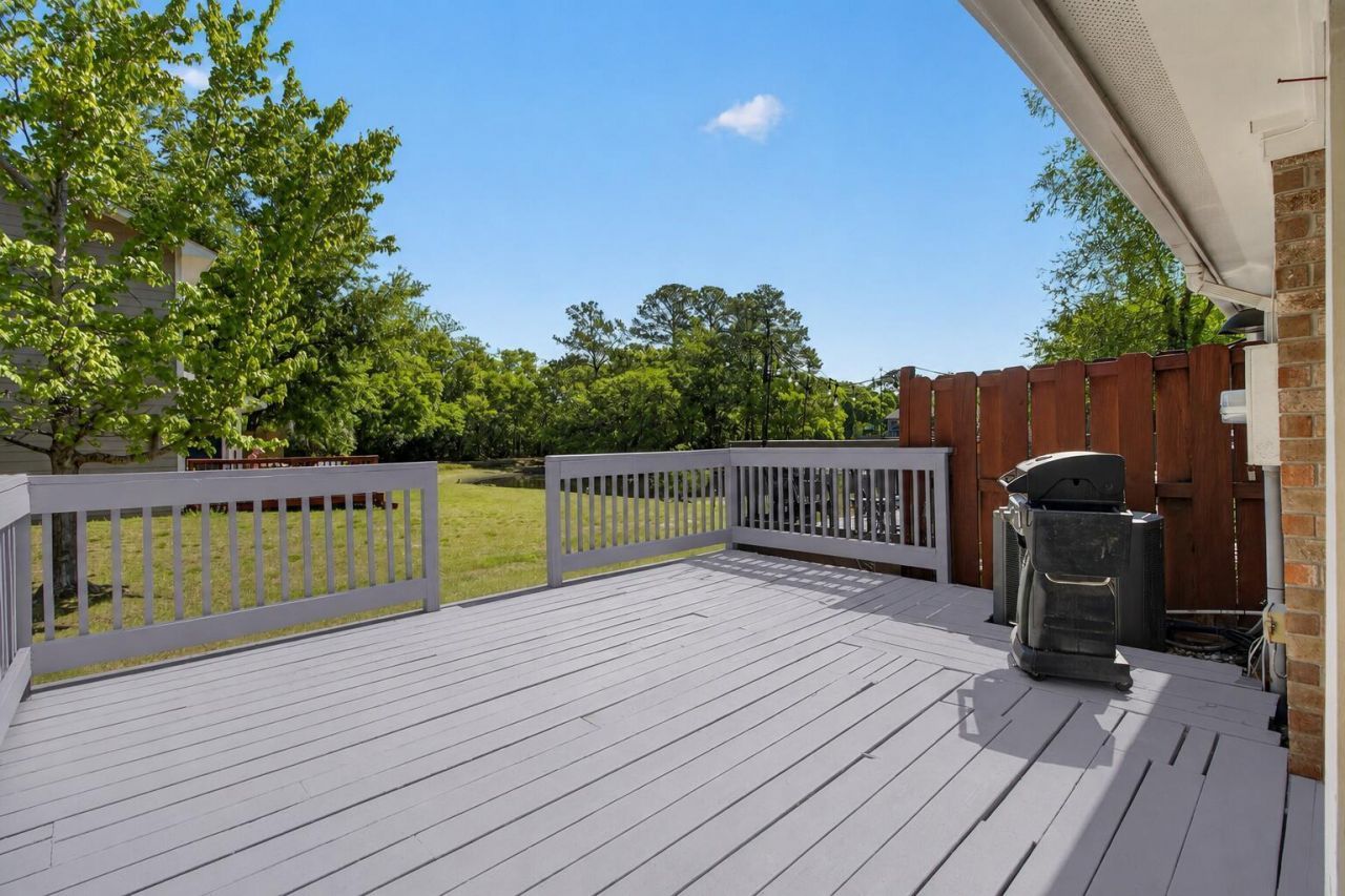 1192 Julian Clark Road Photo 16