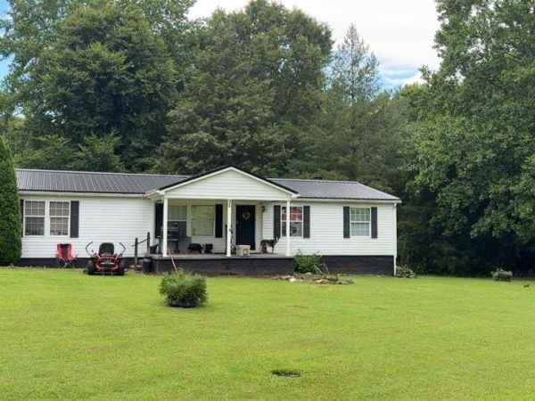 272 Groce Road , Edmonton, KY 42129