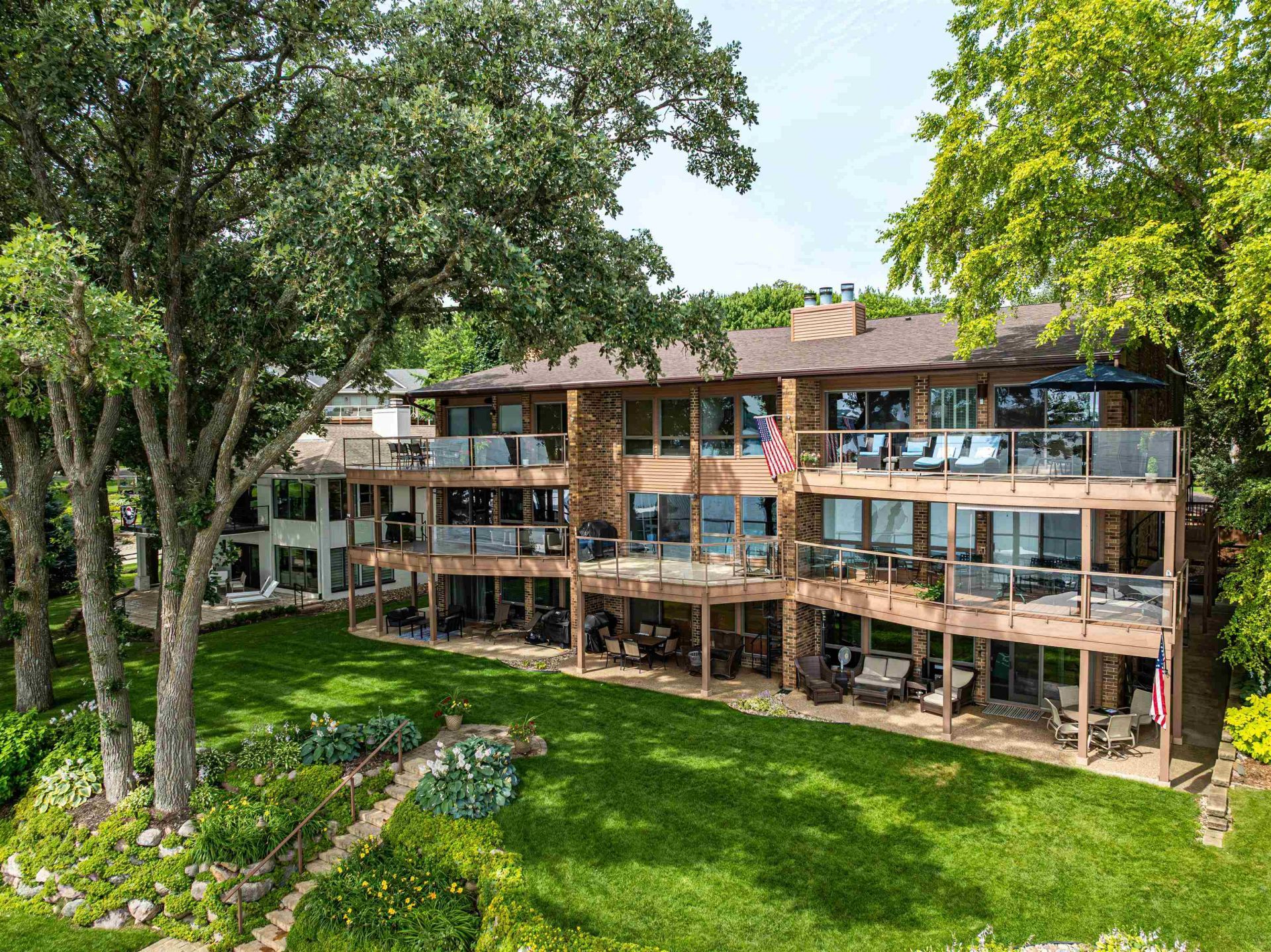 16978 Inner Lane S, Unit 8, Spirit Lake, IA 51360 Main Photo