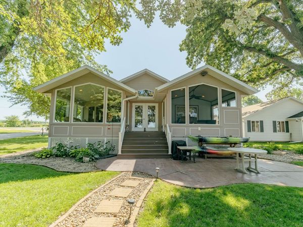 12525 253Rd., Orleans, IA 51360