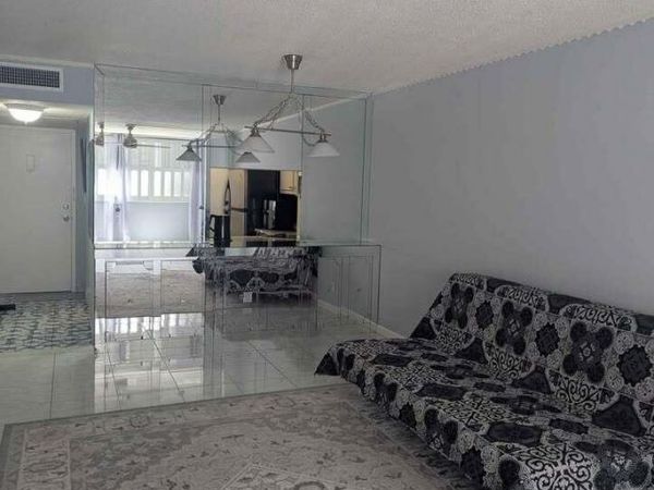 601 THREE ISLANDS Boulevard, Unit 211, Hallandale Beach, FL 33009