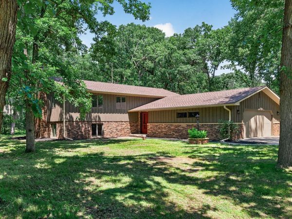 253 Sommers Landing Road N, Hudson, WI 54016