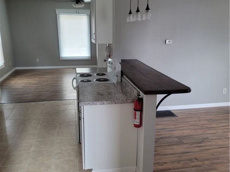 140 7th Street NW, Barberton, OH 44203 Photo 6