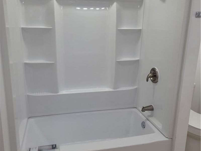 140 7th Street NW, Barberton, OH 44203 Photo 8