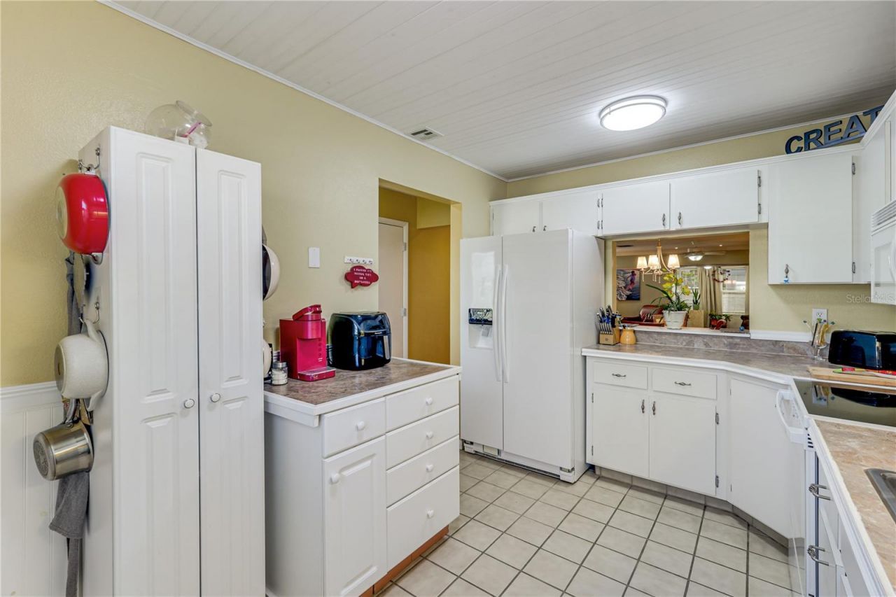 7079 Cedarhurst Drive , Fort Myers, FL 33919 Photo