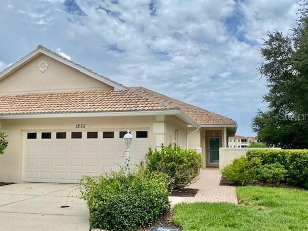 1275 BERKSHIRE CIRCLE , VENICE, FL 34292