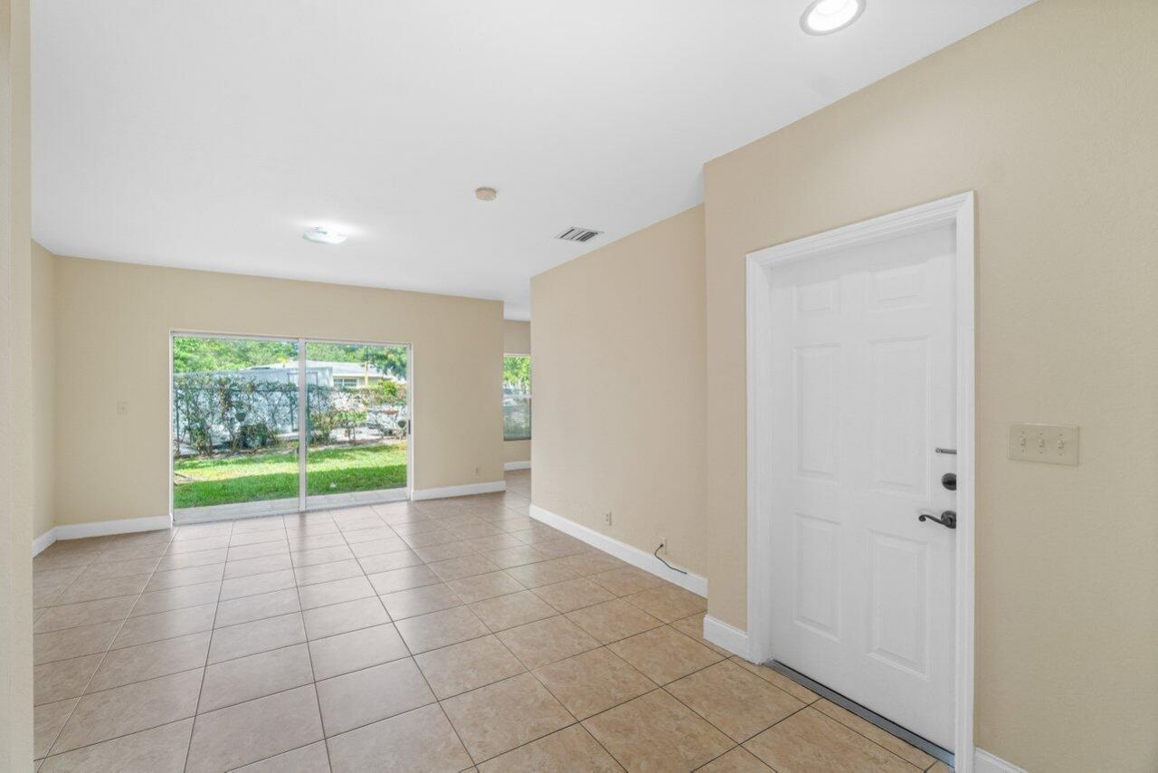 809 Talia Circle E, Unit 809, Lake Worth Beach, FL 33461 Photo