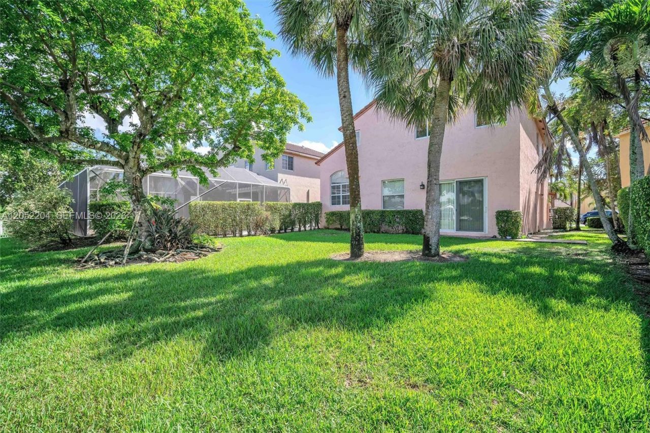 1637 SW 156th Av, Pembroke Pines, FL 33027 Photo