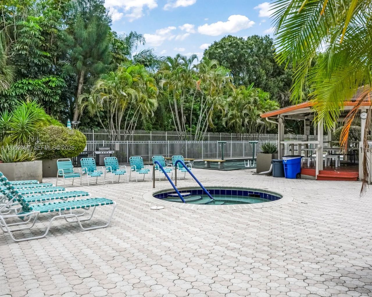 3930 Inverrary Blvd , Unit 406-D, Lauderhill, FL 33319 Photo