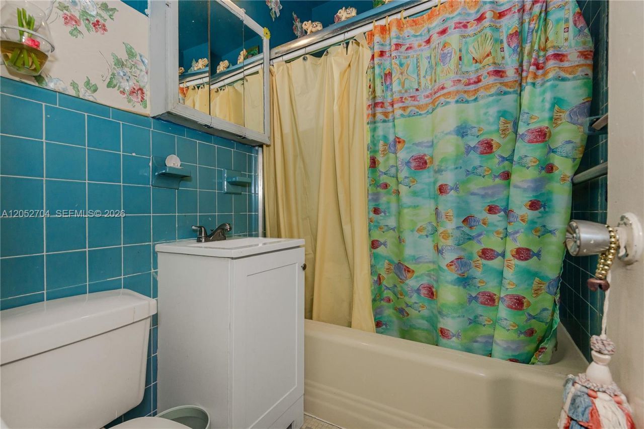 225 E 43rd St , Hialeah, FL 33013 Photo